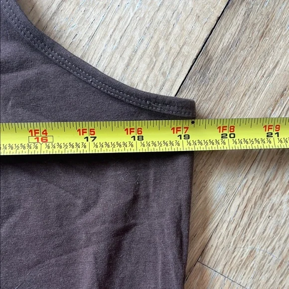 Old Navy First Layer Tank Top Set - White, Black, Brown, Beige, Panther - Picture 4 of 12